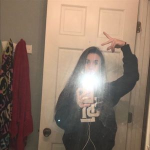 Meet your Posher, Addy